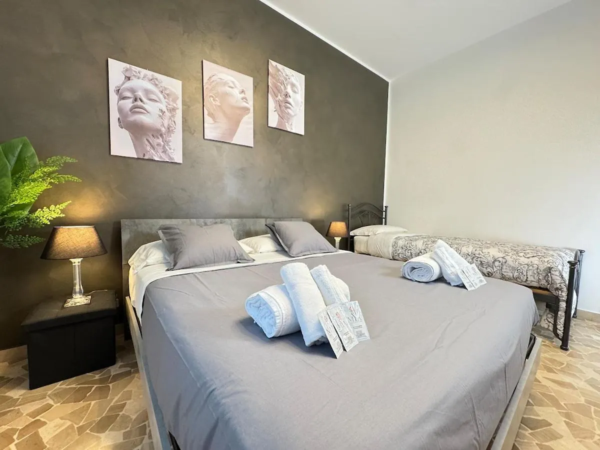 Armonia House - 2 Minutes From The Central Station Bologna 0*,  Italy