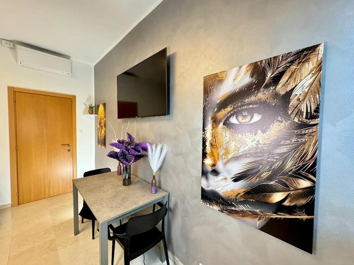 Apartment Armonia House - 2 Minutes From The Central Station Bologna Italy