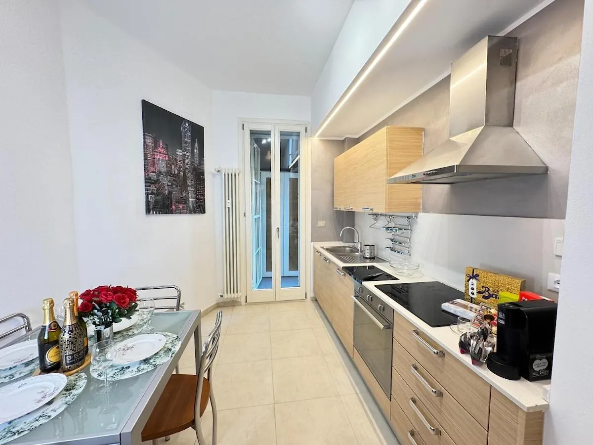 Armonia House - 2 Minutes From The Central Station Bologna Apartment