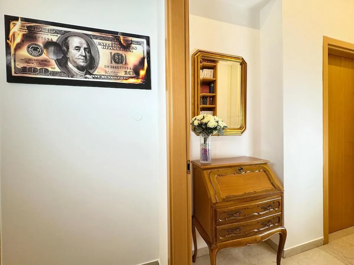 Armonia House - 2 Minutes From The Central Station Bologna 0*,