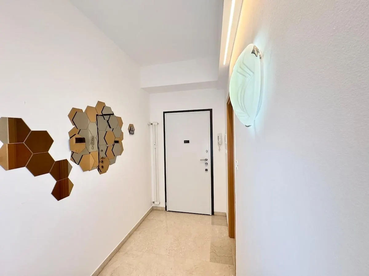 Armonia House - 2 Minutes From The Central Station Bologna Apartment